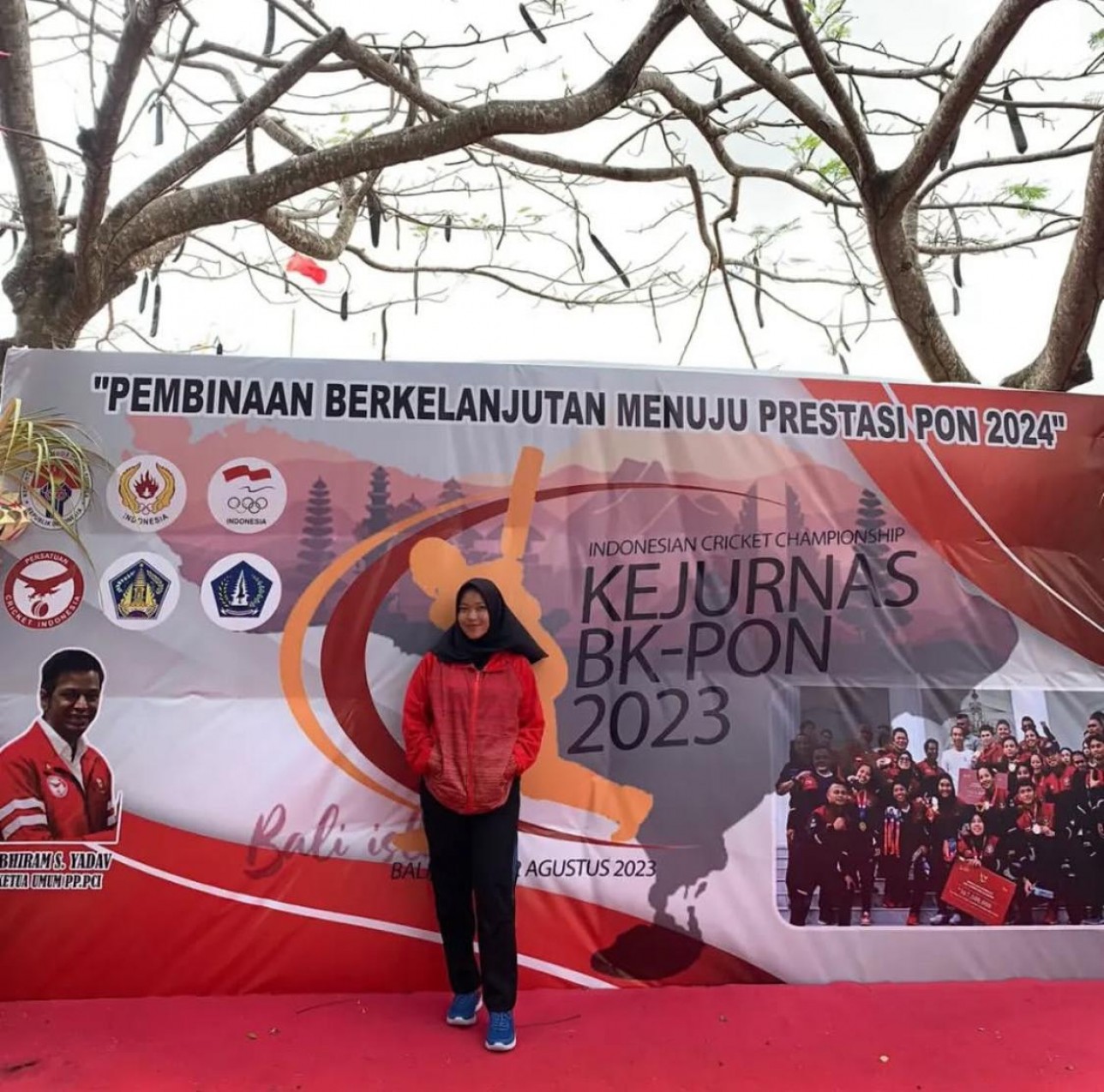 Marsa Kucta, mahasiswa Program Studi Pendidikan Olahraga STKIP Muhammadiyah Sungai Penuh, berhasil meraih prestasi membanggakan dengan menjadi juara dalam Babak Kualifikasi Pekan Olahraga Nasional (BK PON) cabang olahraga Cricket yang diselenggarakan