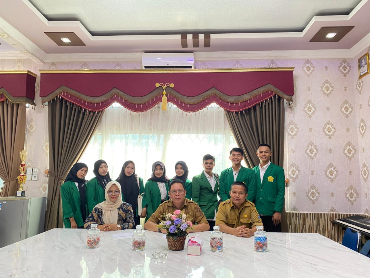 Penyerahan Mahasiswa PPL STKIP Muhammadiyah Sungai Penuh ke Beberapa Sekolah di Kota Sungai Penuh dan Kabupaten Kerinci